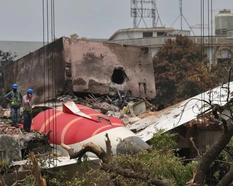 Families of AI Crash Deceased File Suit Against Manufacturer Over Fatal Incident
